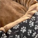 Culcus moale cu perna, pentru caine/pisica, culoare crem-maron, impermeabil, baza antiderapanta, 50 cm - imagine 3